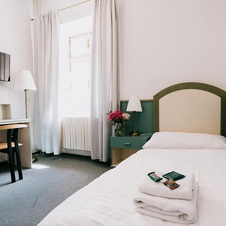 Penzion Amátka Hradec Králové Esterno foto