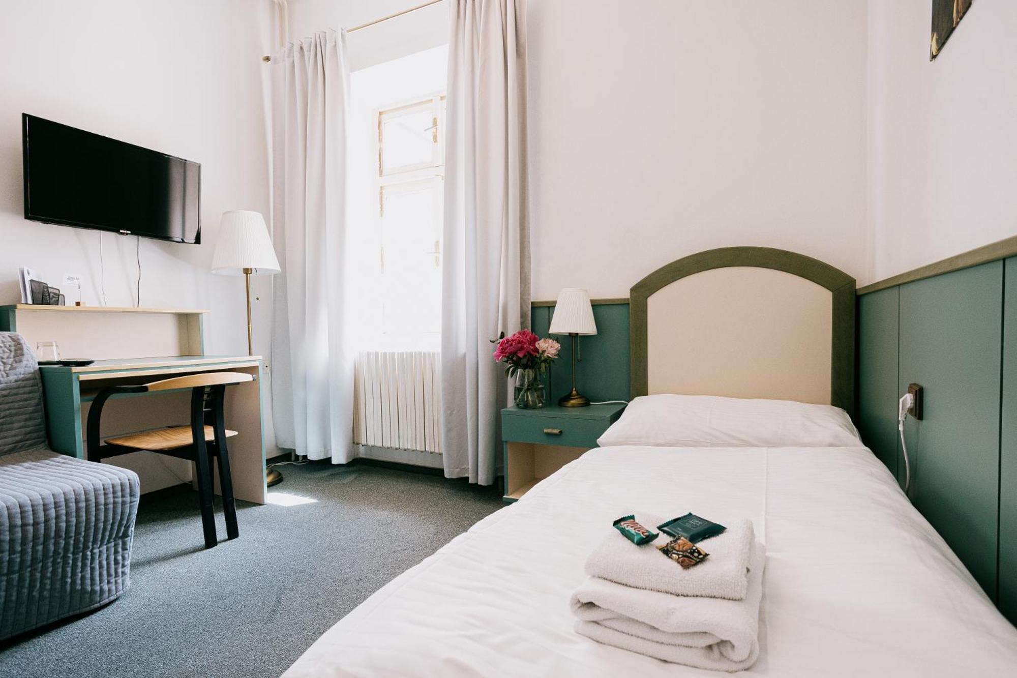 Penzion Amátka Hradec Králové Esterno foto